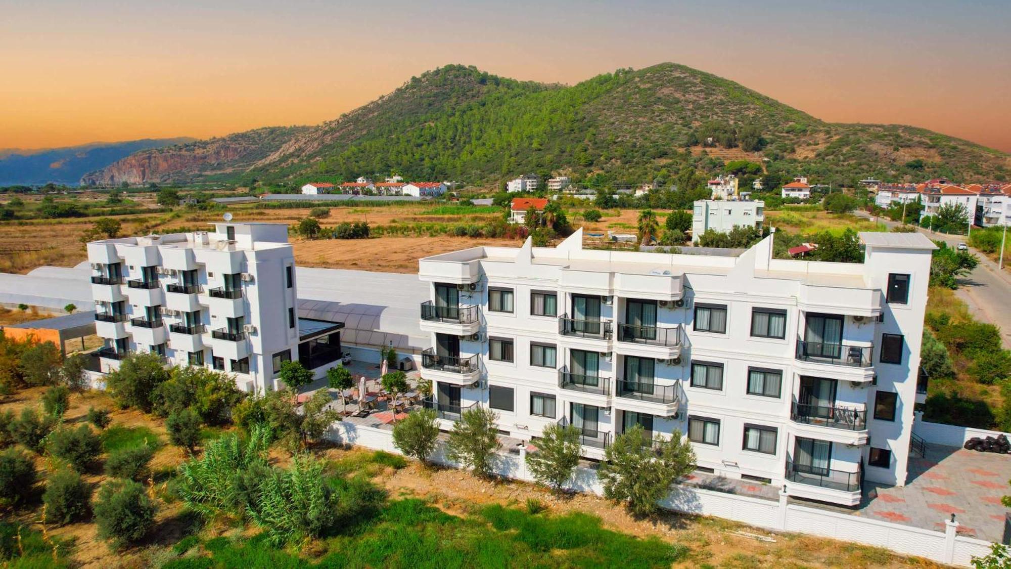 Port Selene Otel Газипаша Экстерьер фото
